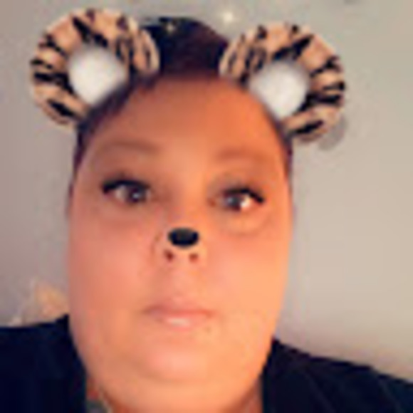 christyoliver26